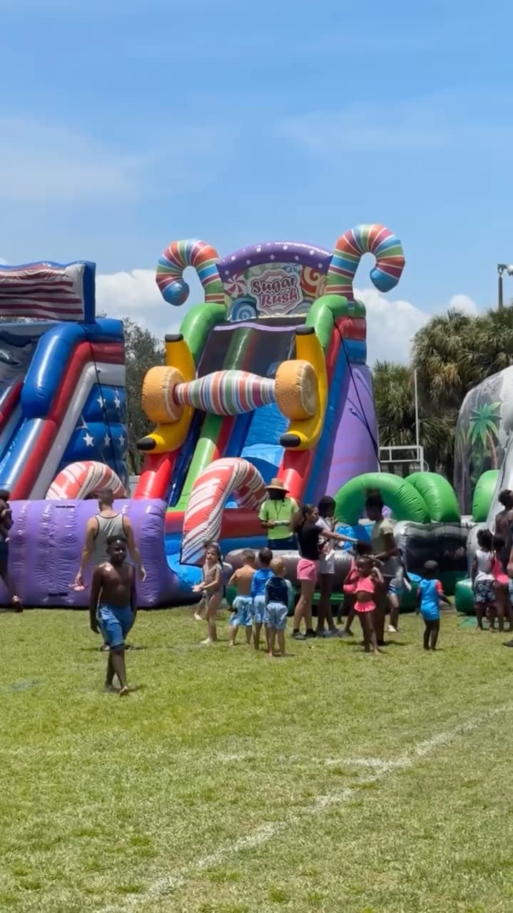 Party Like a Lobstar Water Park Event